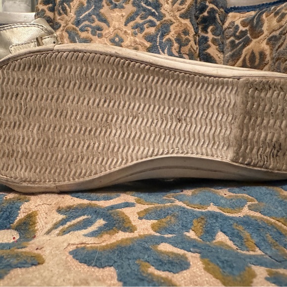 Gold hip hop stylish sneakers - Limted by ASH. Size 8. - Picture 4 of 5